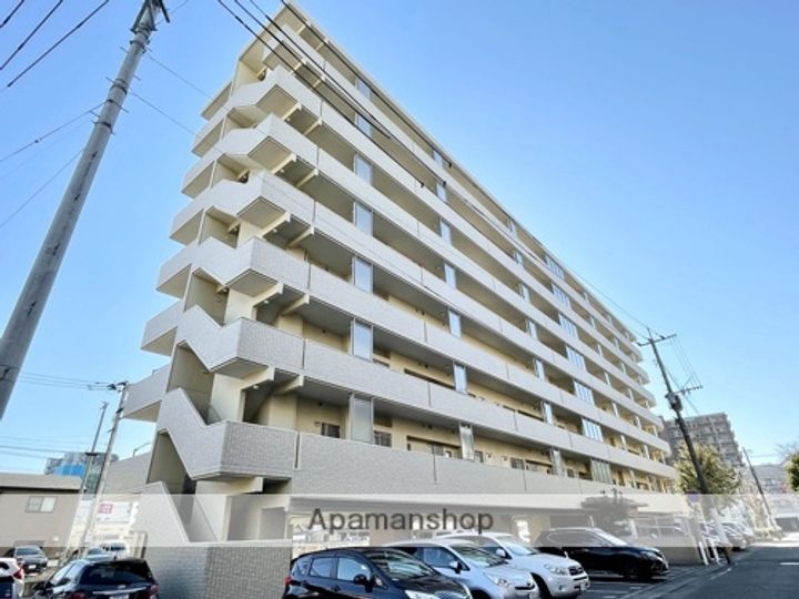 NICEマンション九品寺熊大医学部前の外観