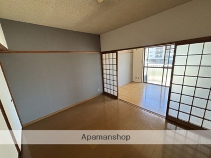 コーポ幸203の居間