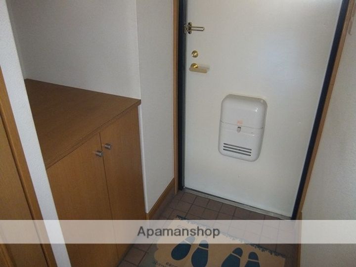 ダイコー新町の玄関