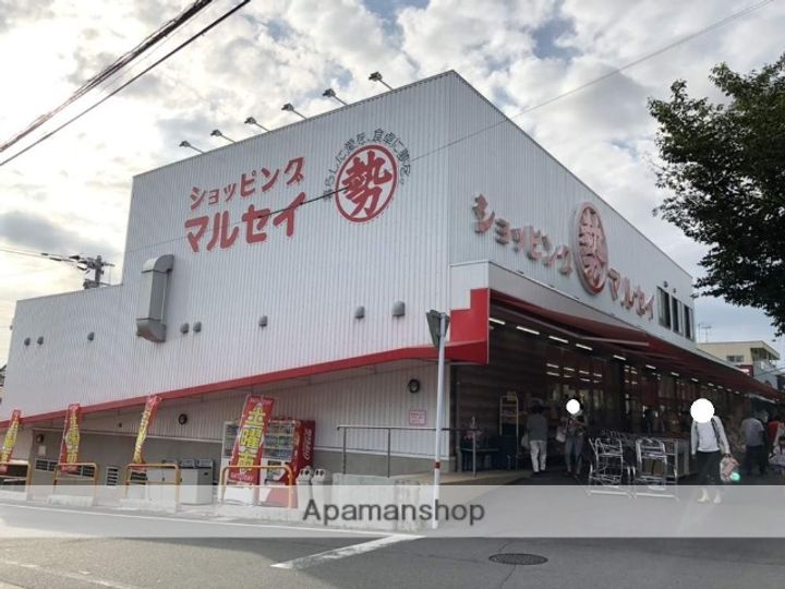 クロノス16月出の周辺