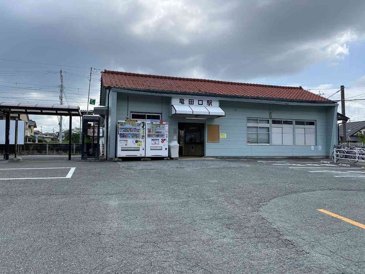 レオネクスト秣野105の周辺