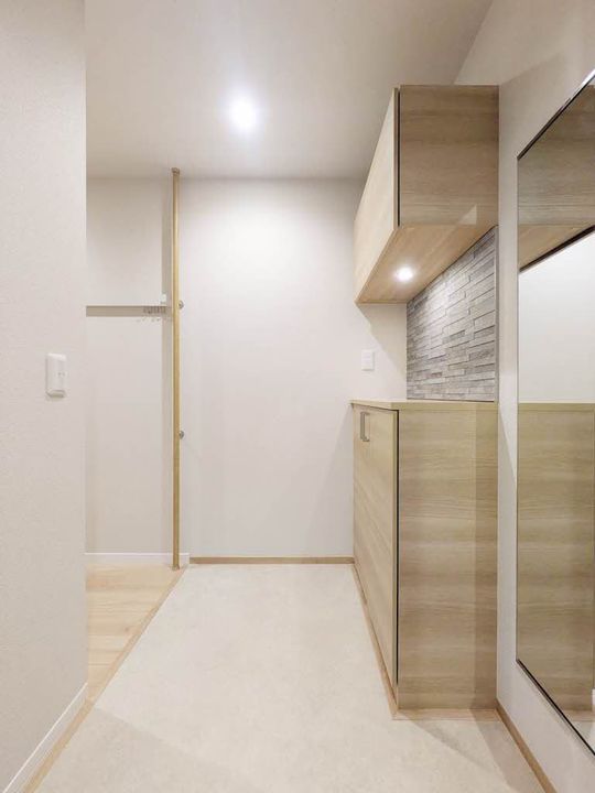 シャーメゾン九品寺の玄関