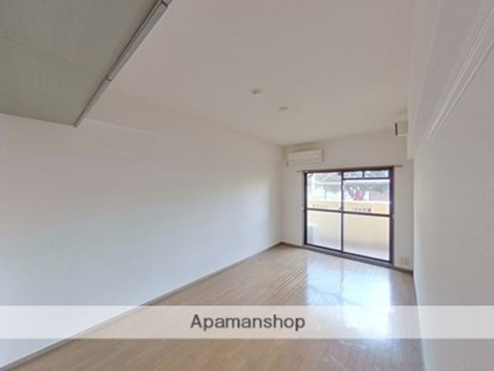 トーカン大江キャステールの居間