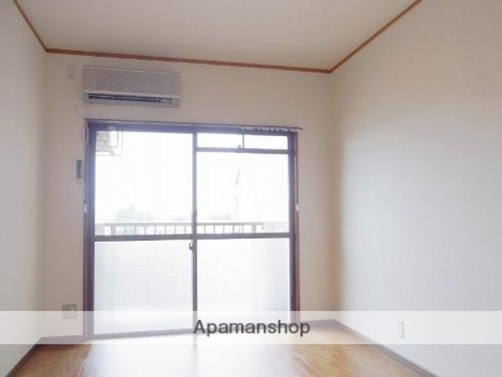 キャッスルマンションの居間