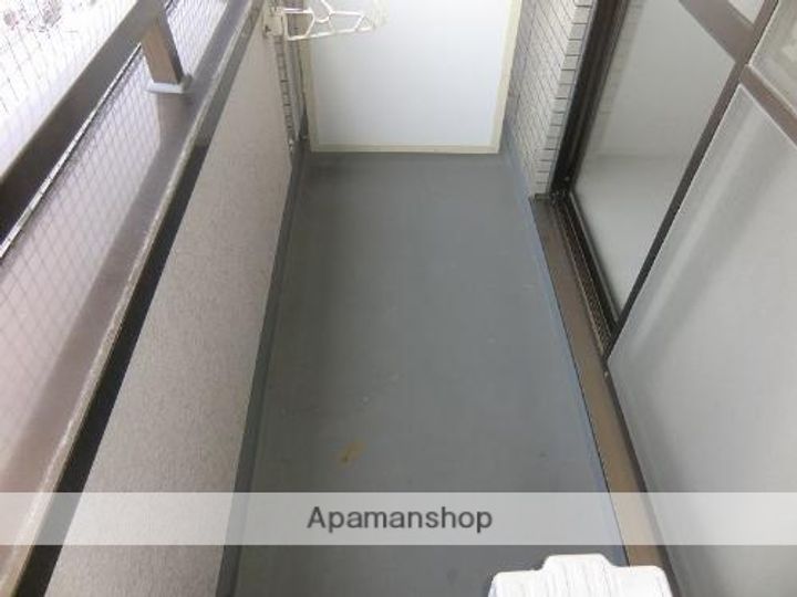 コート黒髪のその他画像