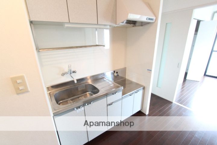 アーバン・ビルドⅢのキッチン