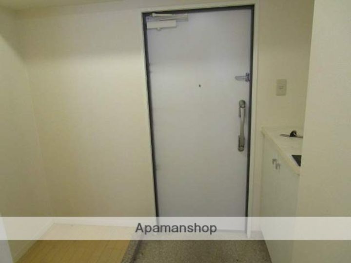 QREST熊大病院前の玄関