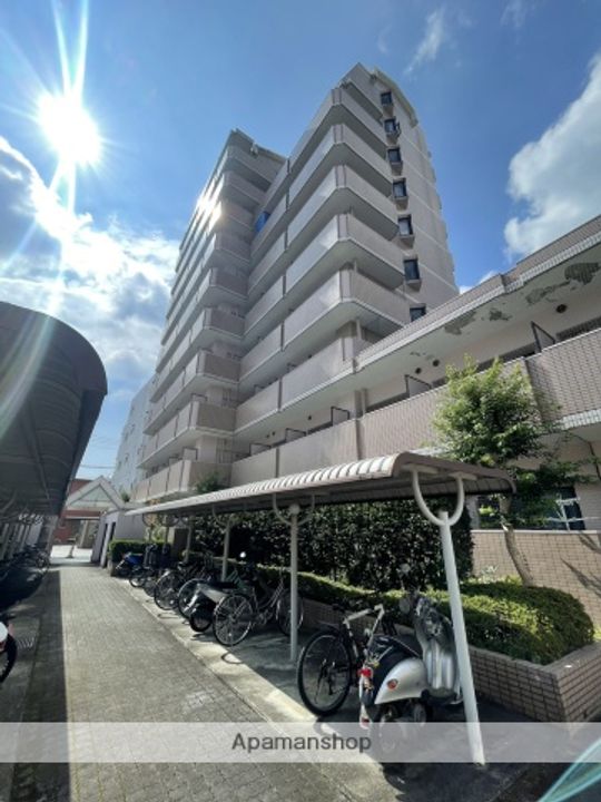 メゾン・ド・九品寺の外観