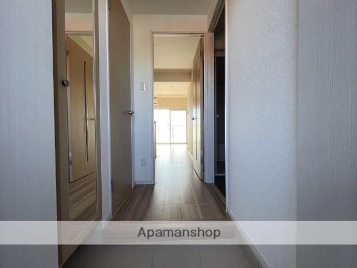 熊本県熊本市西区池田4丁目の賃貸マンションの玄関