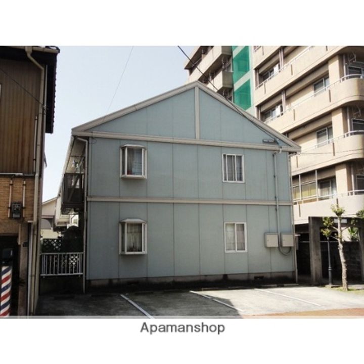 熊本県熊本市中央区坪井1丁目の賃貸アパートの外観