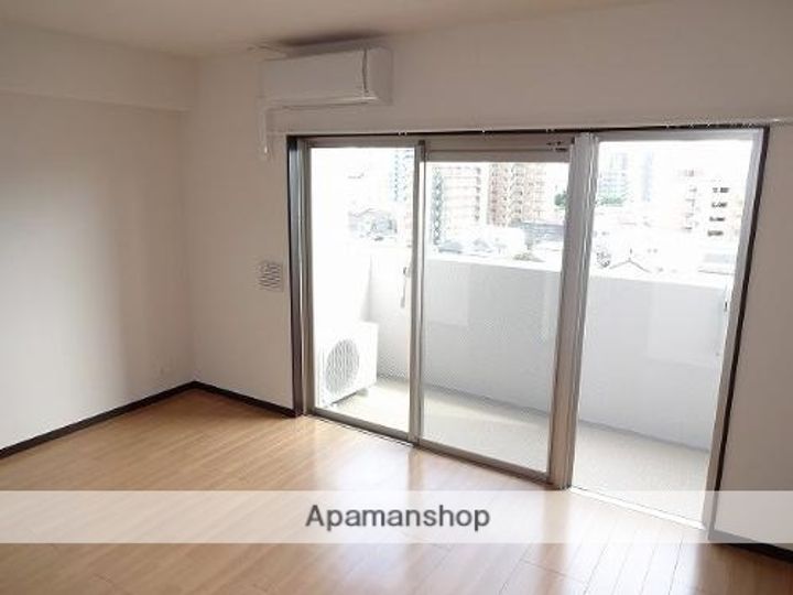 ELCIA新町の居間