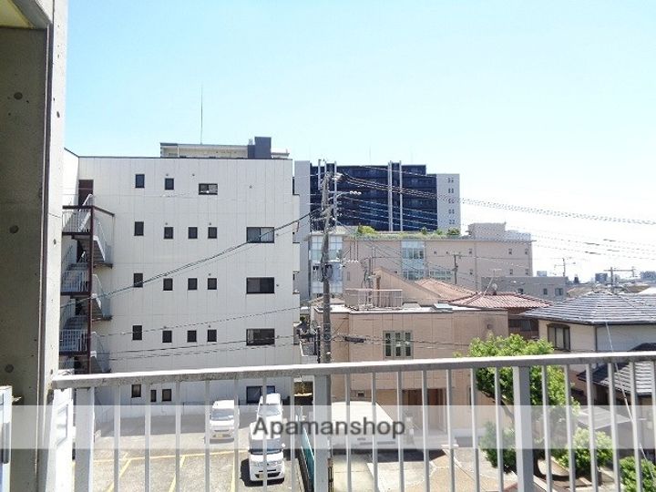 ミッドフィールドブロスビル11303の内装