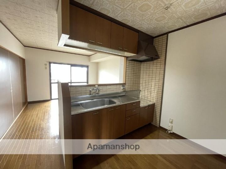 インフィニティ出水Ⅱのキッチン