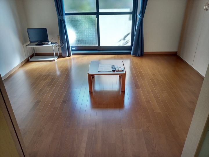 レオパレスはませんA203の居間