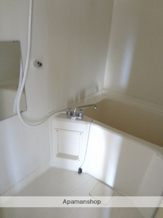 熊本県熊本市西区春日7丁目の賃貸アパートの風呂