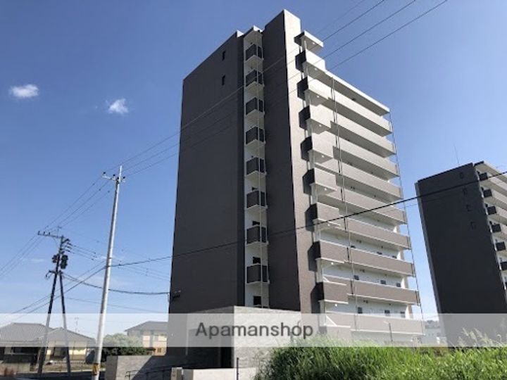 COLAS MIFUNE EASTの外観