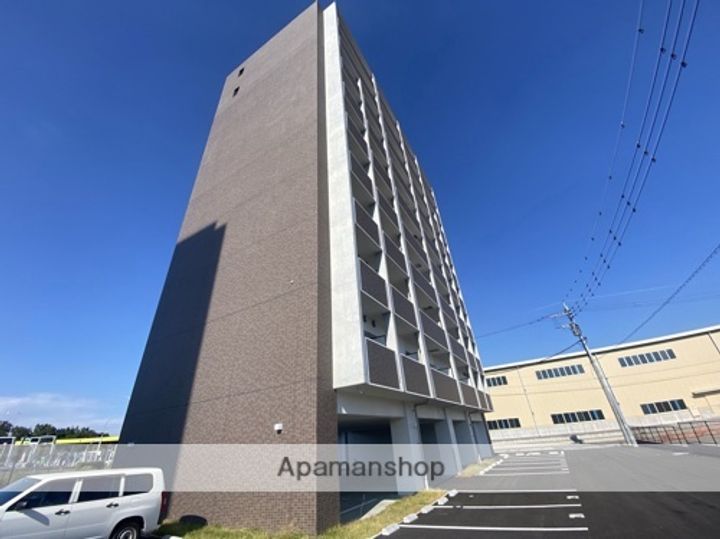 COLAS MIFUNE EASTの外観