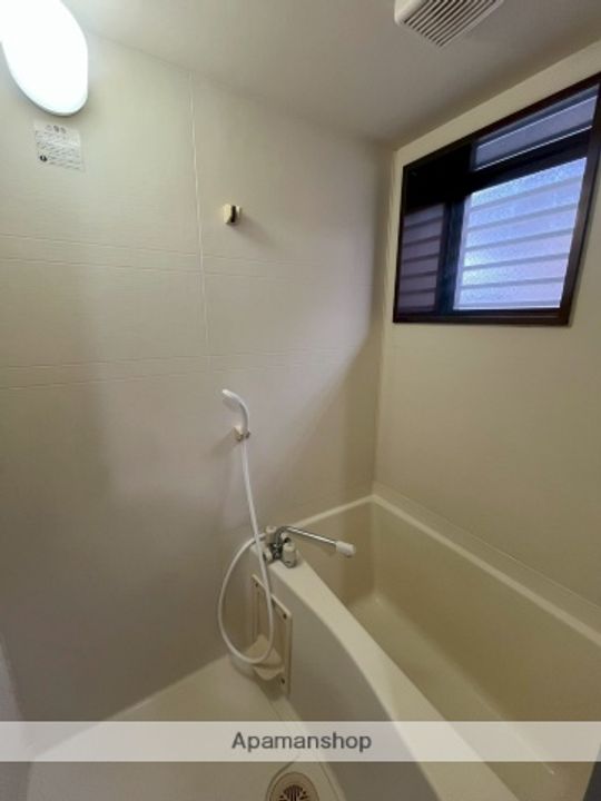 シャトー坂口の風呂