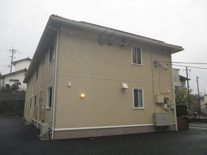 グッドラック高平の外観