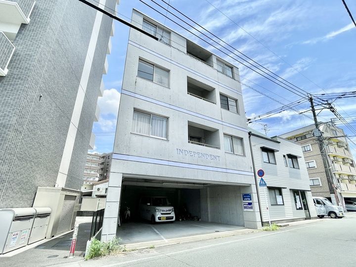 インディペンデントの外観