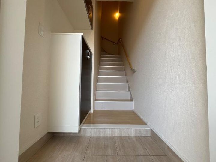 侑信輪Ⅱの玄関