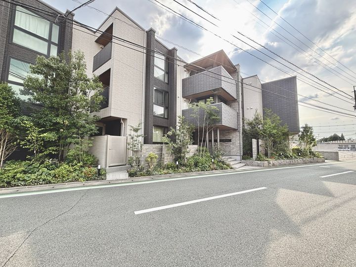 熊本県菊池郡菊陽町大字津久礼の賃貸マンションの外観