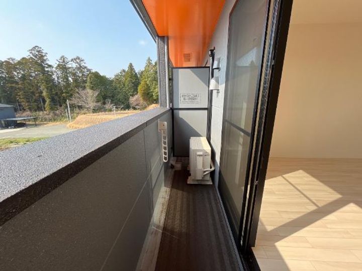 SーBLOOD OZU BASE210の内装