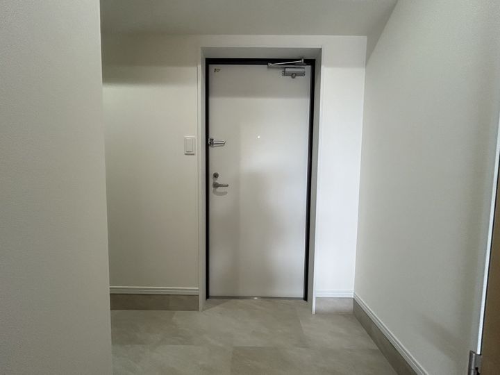 熊本県熊本市北区楡木1丁目の賃貸マンションの玄関