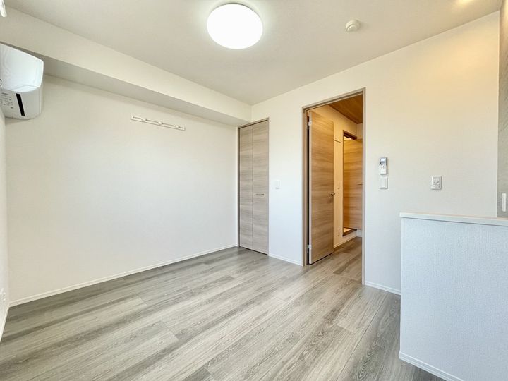 DーROOM清水新地の内装