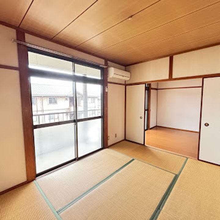 かつきハイツの居間