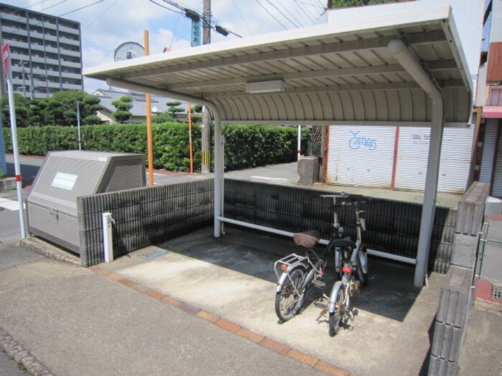 プロミストランド御幸の内装