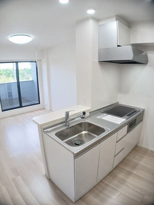 ル・プレジール Bのキッチン