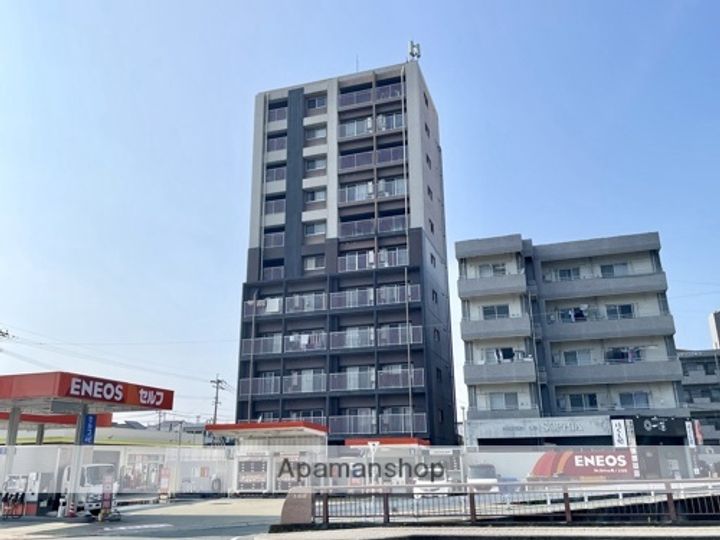 リバージュ県庁通りの外観