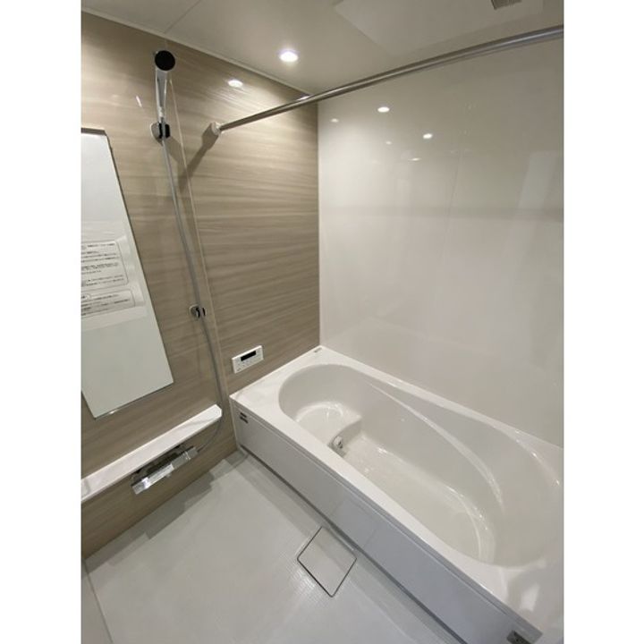 LIBTH原水の風呂