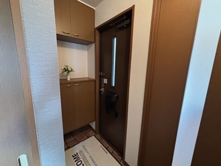 ボンヌ・シャンスの玄関