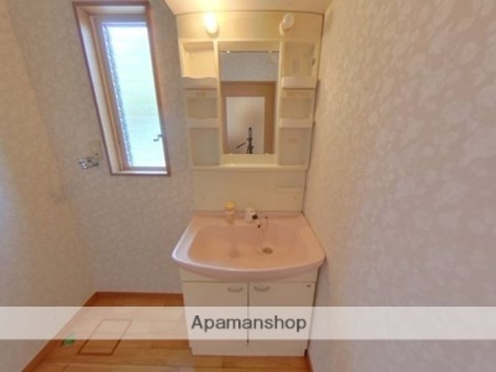 ゴンジーノのその他画像