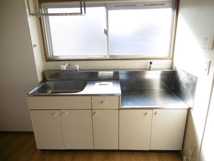 プレジール松岡 A棟のキッチン