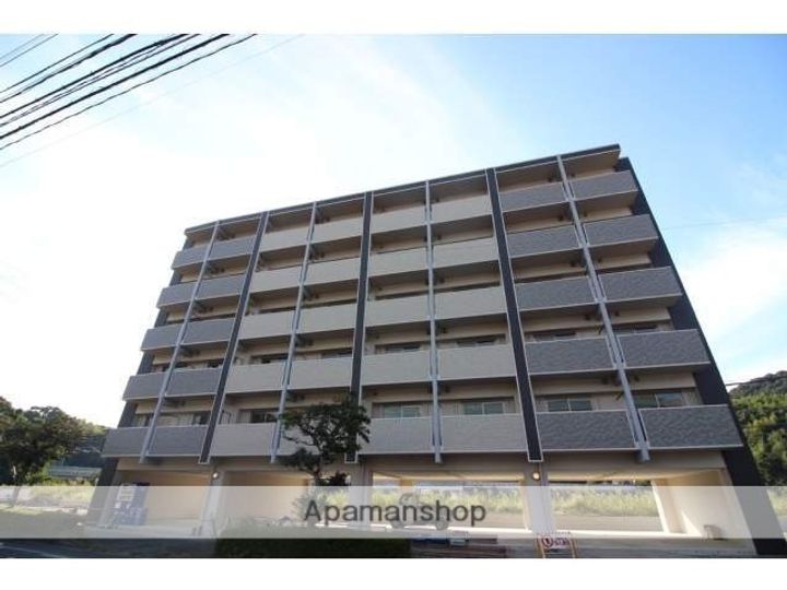熊本県熊本市北区釜尾町の賃貸マンションの外観