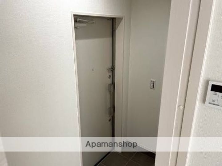 LUZ光の森の玄関