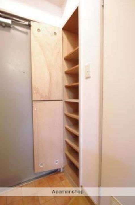 熊本県熊本市中央区新屋敷2丁目の賃貸マンションの内装