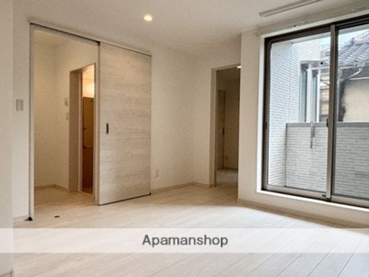 REGALEST新水前寺駅の内装