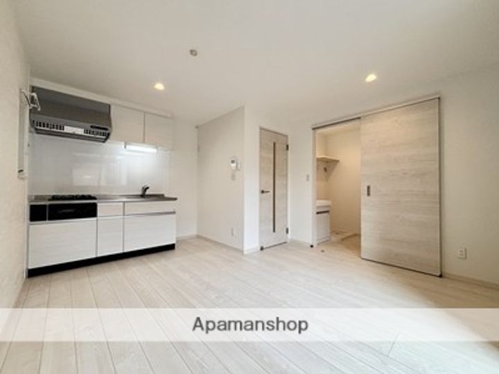 REGALEST新水前寺駅の内装