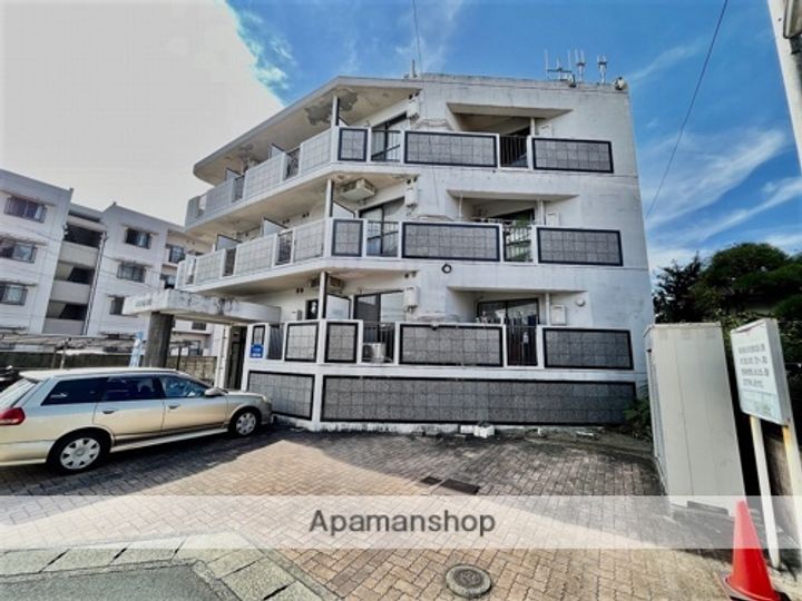 マーカス九品寺の外観