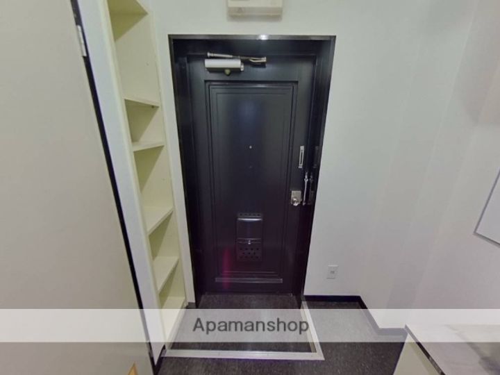 ロフティ大江の玄関