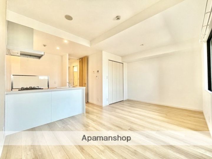 フォーエス神水の内装