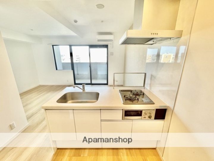 フォーエス神水のキッチン