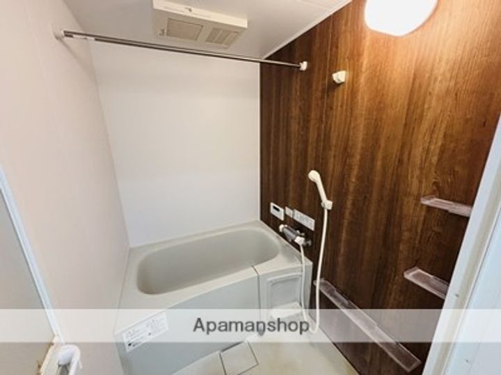 熊本県熊本市東区長嶺南4丁目の賃貸マンションの風呂