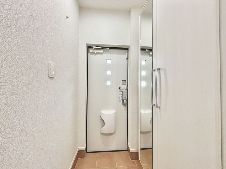 フェリーチェの玄関