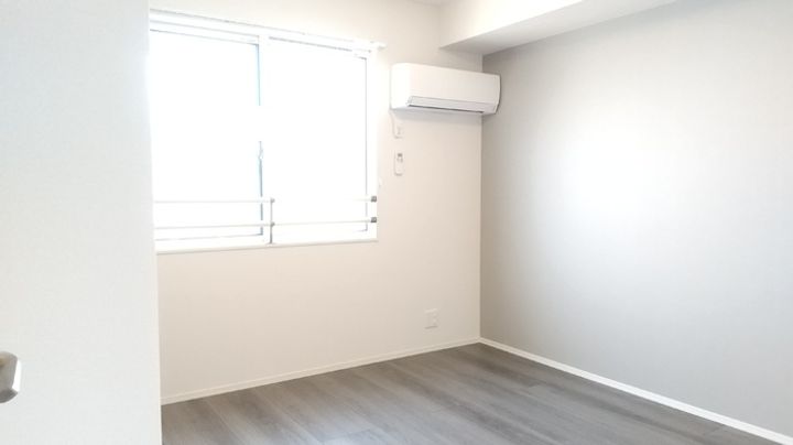 DーROOM隈府 B棟の内装
