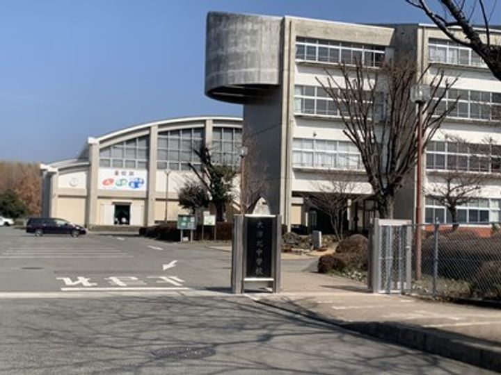 レピドールDの周辺